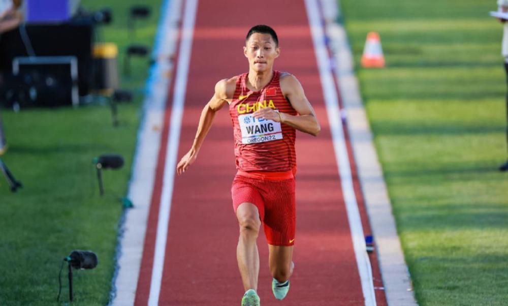 李黎陈芷琰照片